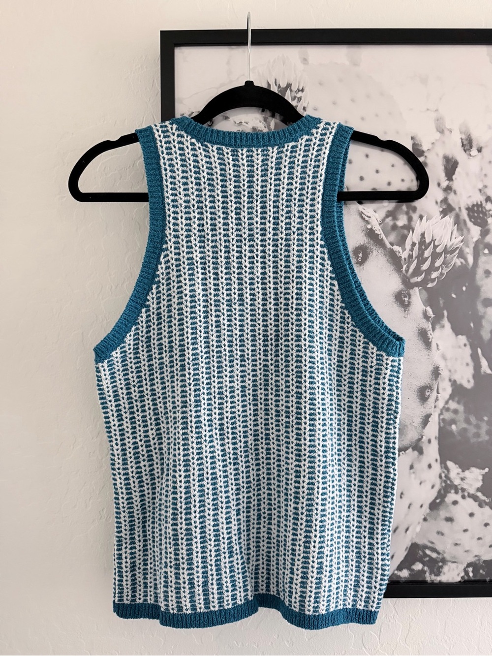 Ann Taylor Blue and White Textured Knit Cardigan Set - Picture 5 of 14